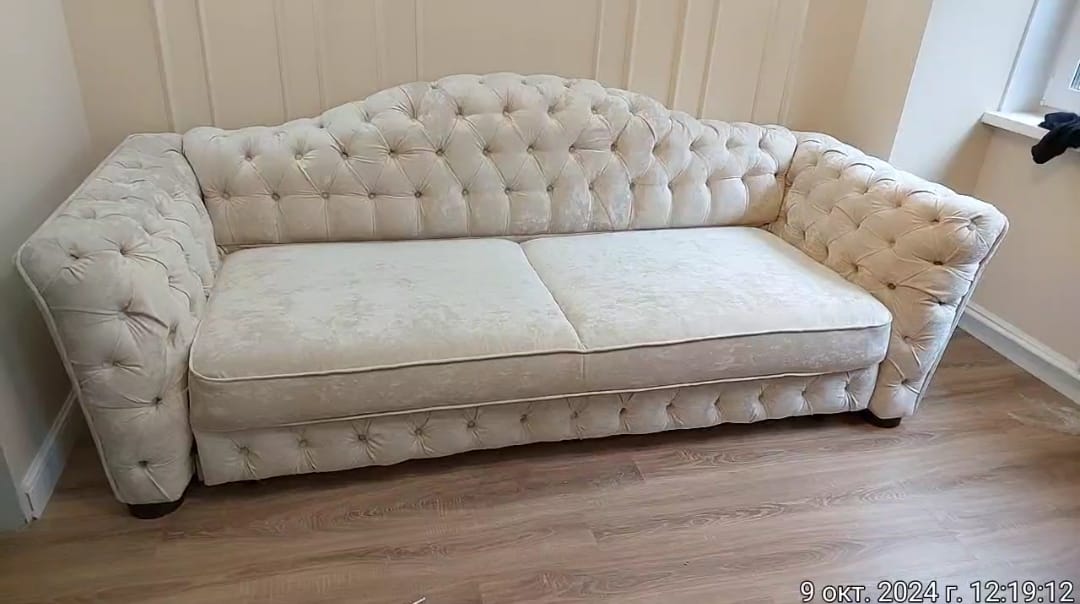 Обивка дивана. Карпинск