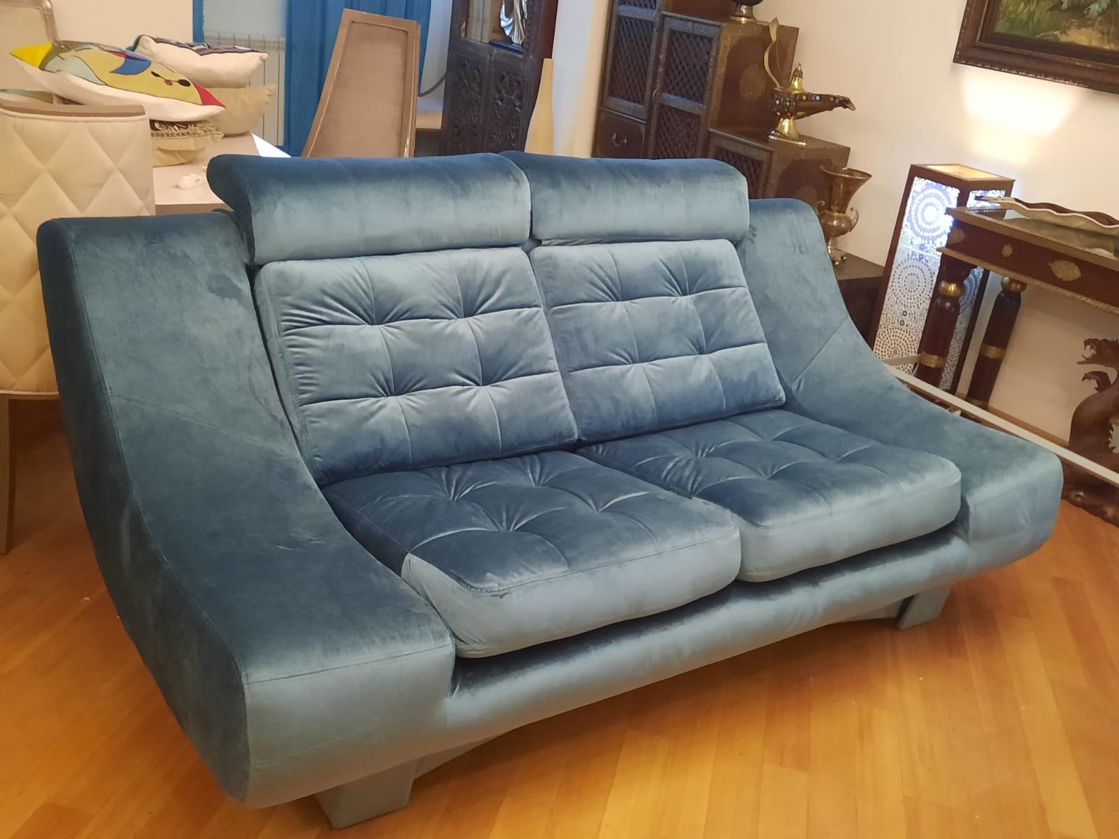 Обивка дивана на дому. Карпинск